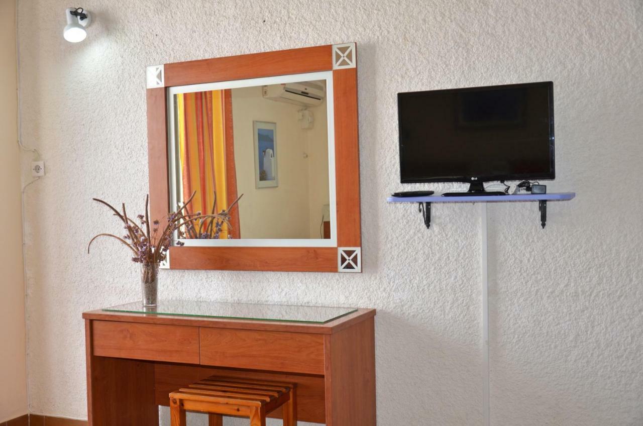 Mamouzelos Hotel Apartments Kardamena  Bagian luar foto
